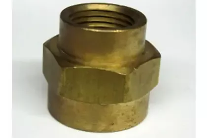 Brass 3/4" x 1/2" FPT Reducer Coupling